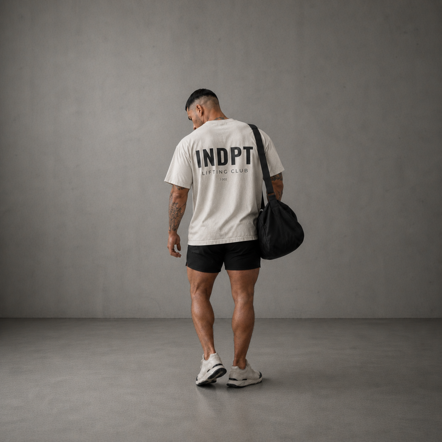 Statement Lifting Tee